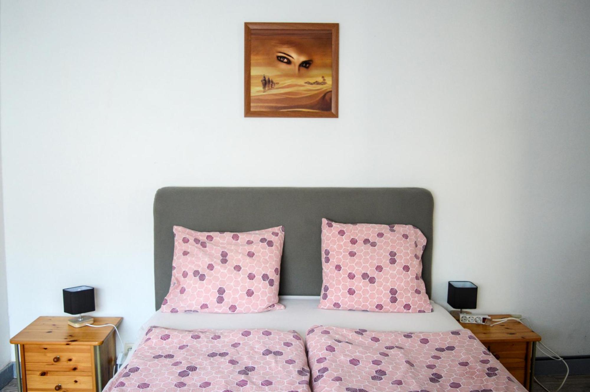 Logement Gare Eupen Esterno foto