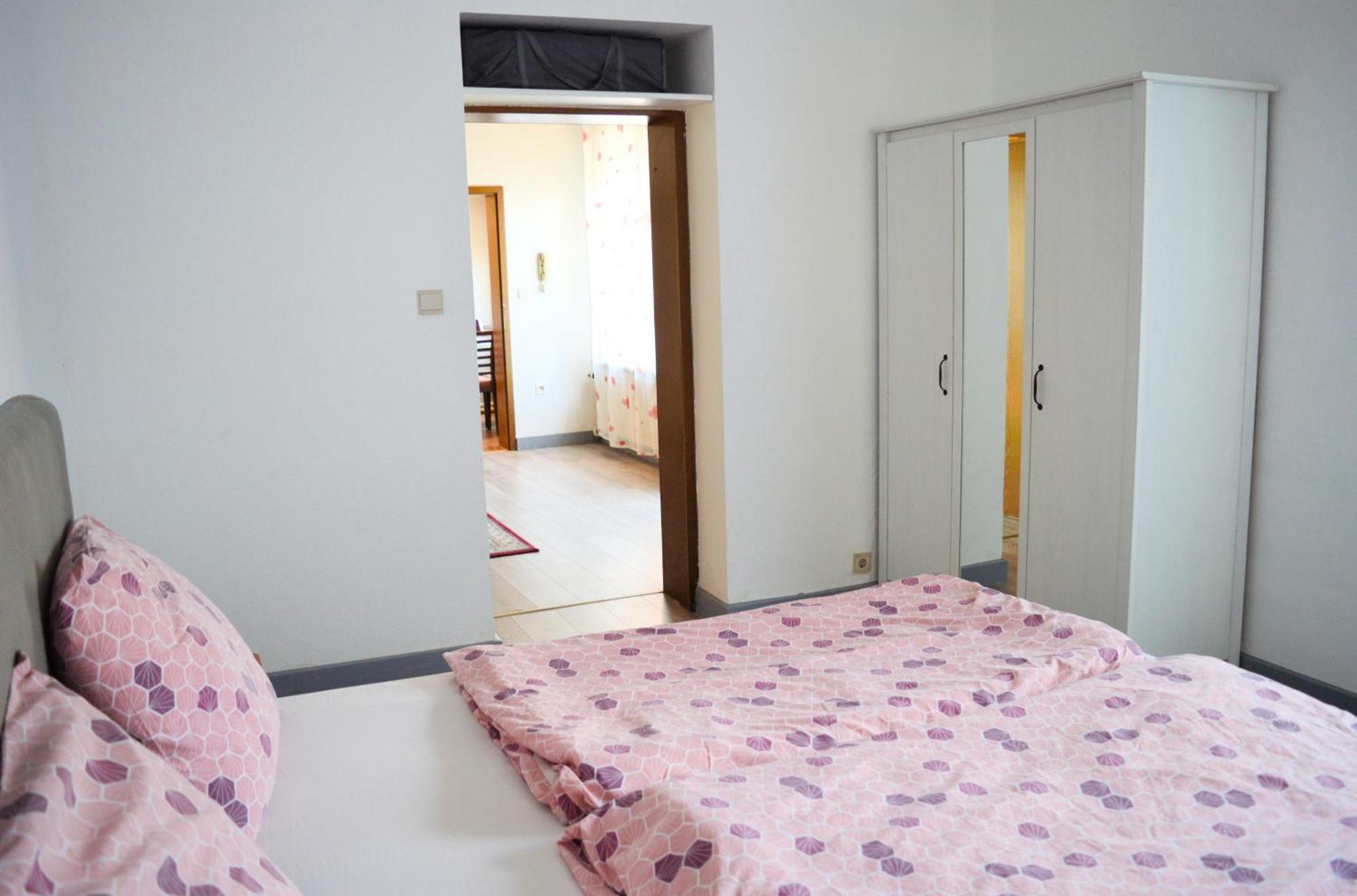 Logement Gare Eupen Esterno foto